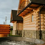 Dziki Raj - Z Widokiem Na Tatry Oraz Babia Gore