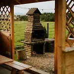 Dziki Raj - Z Widokiem Na Tatry Oraz Babia Gore