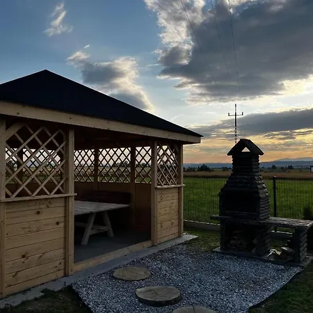 Dziki Raj - Z Widokiem Na Tatry Oraz Babia Gore Jablonka (Lesser Poland)