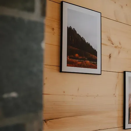 Dziki Raj - Z Widokiem Na Tatry Oraz Babia Gore *